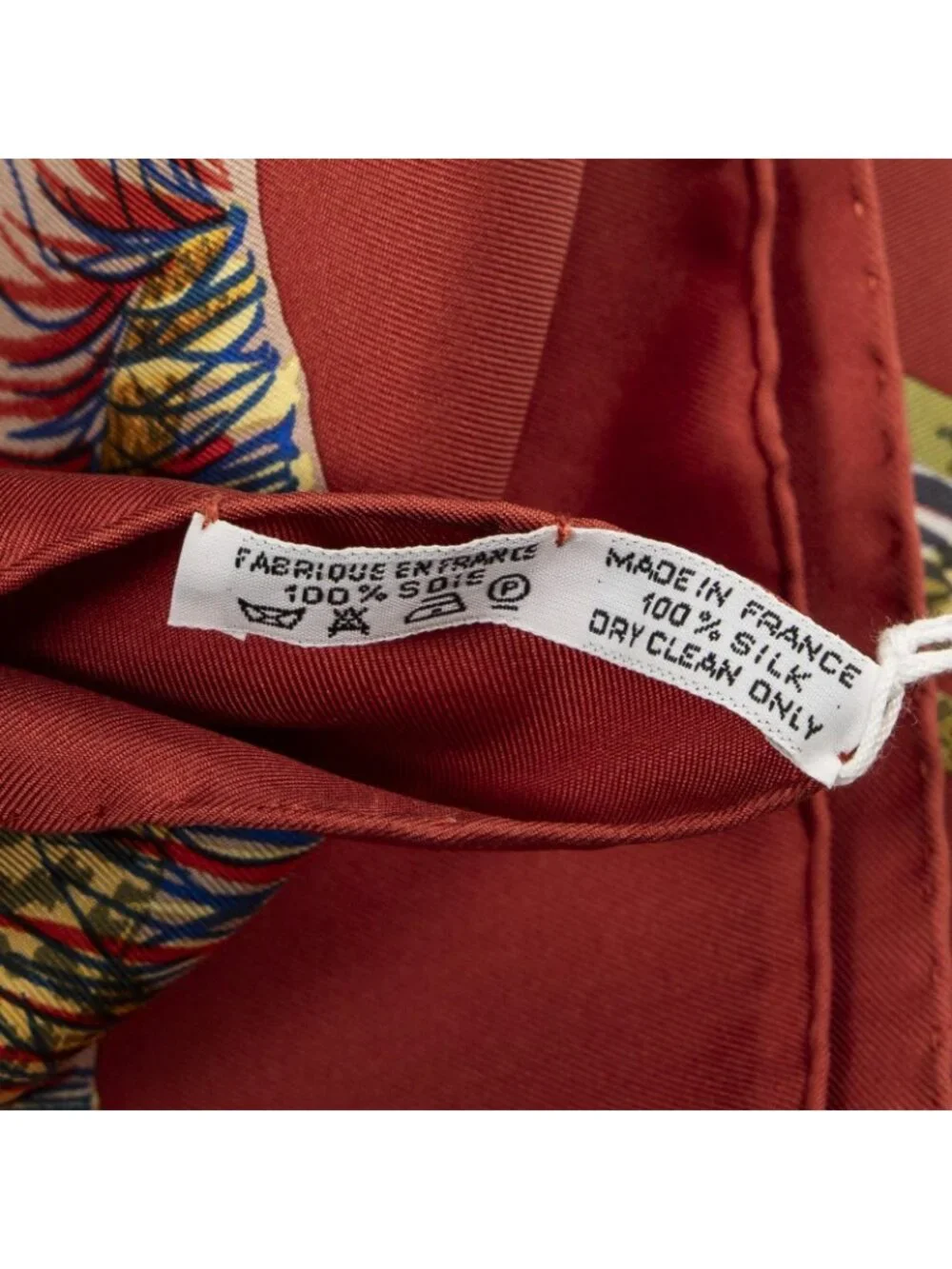 ★SOLD★ Hermes Scarf Red Green Blue Silk - Picture 5 of 5